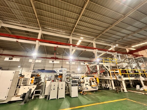 breathable film manufacturing machine.jpg