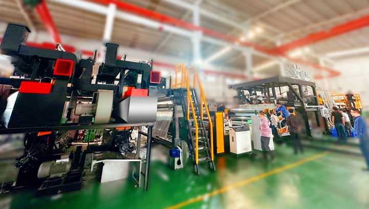 multi-layer breathable cast film extruder