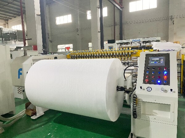 Hot-air nonwoven perforating equipment .jpg